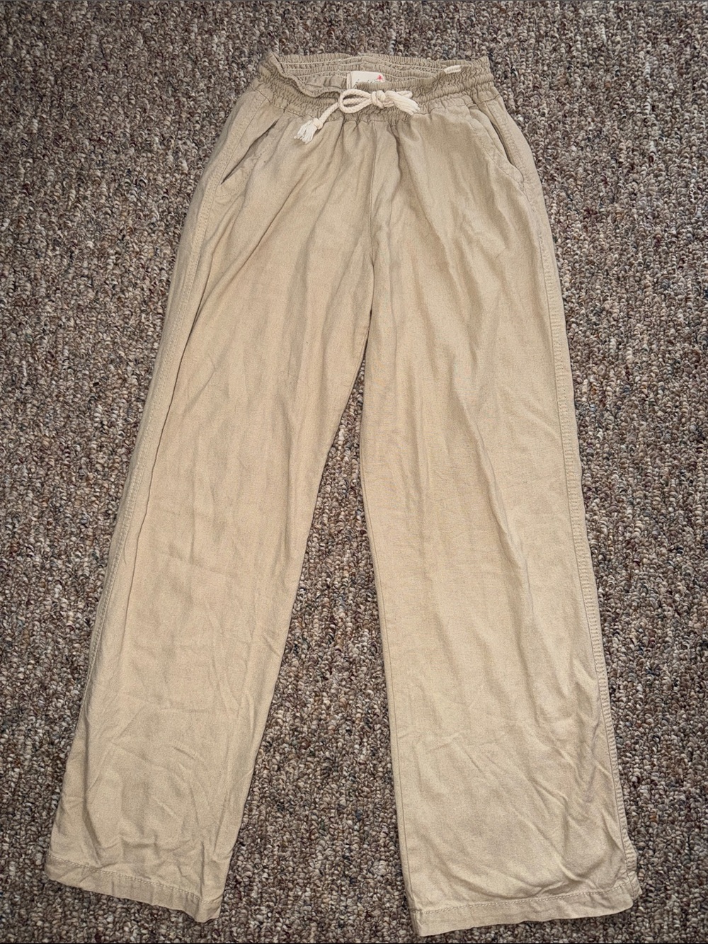 ✨ April Kiss Women’s Relaxed Fit Pants – Size Small | Like New ✨